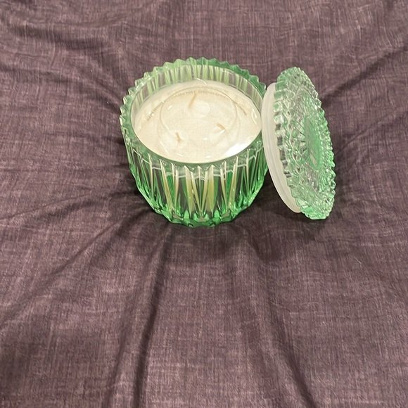 homeworx Other - Homeworx lotus flower green Luxe Glass Candle by Harry Slatkin - NEW